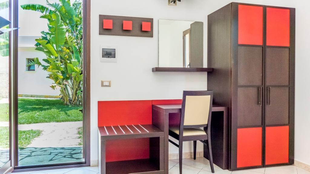 Resort Villa Hermosa Porto Cesareo Eksteriør bilde