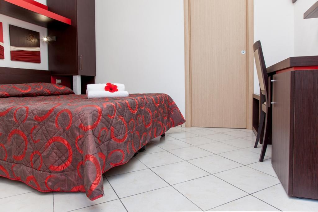 Resort Villa Hermosa Porto Cesareo Eksteriør bilde